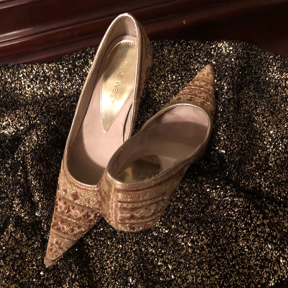 Nine West Gold Heels Size 7.5